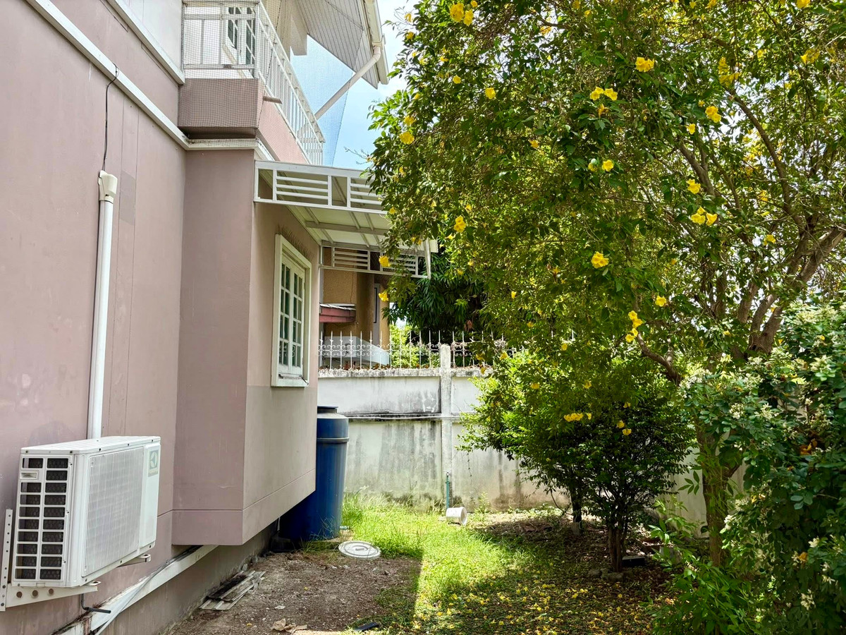 For SaleHouseOnnut, Udomsuk : Muangthong Village 4 Sukhumvit 101 / 4 Bedrooms (For Sale), Muangthong Village 4 Sukhumvit 101 / 4 Bedrooms (FOR SALE) GNG054