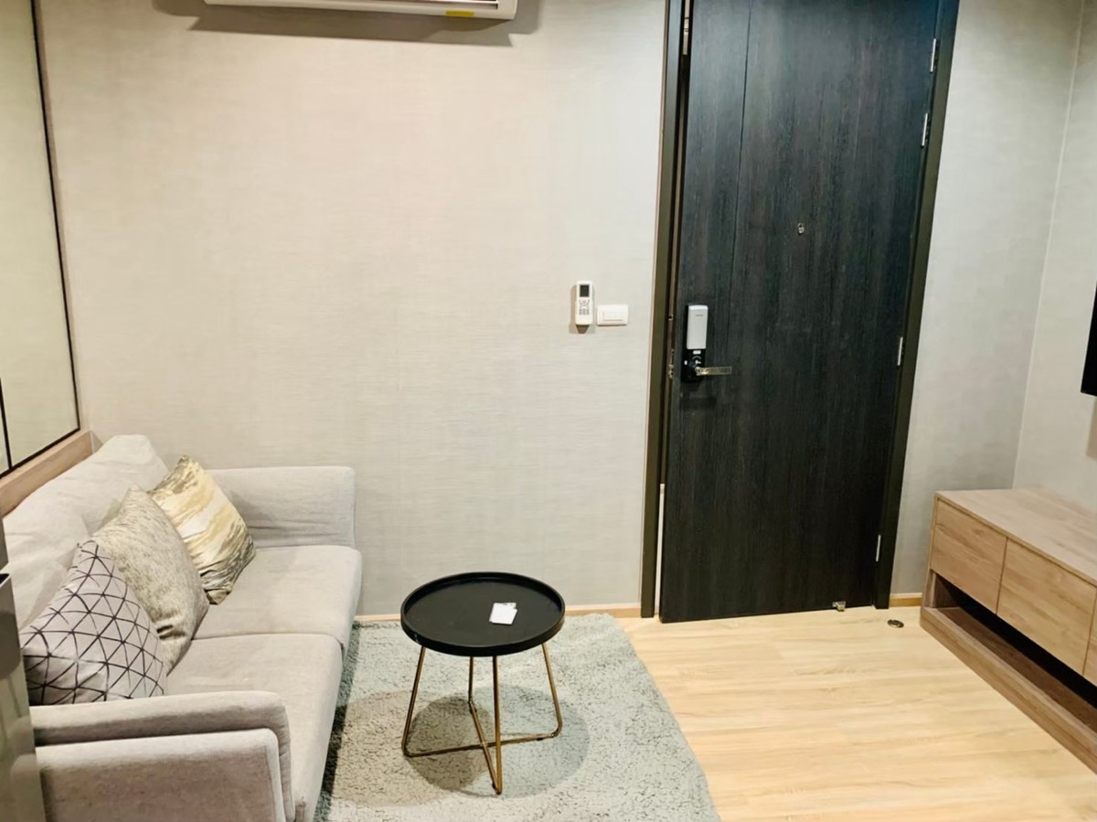 For RentCondoRama9, Petchburi, RCA : For rent: The Base Garden Rama9, ready to move in.