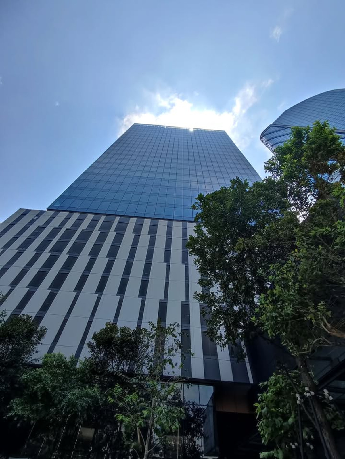 ให้เช่าสำนักงานคลองเตย กล้วยน้ำไท : ✅เซอร์วิซออฟฟิศ สำนักงานให้เช่า พระราม4 คลองเตย อาคาร ปัน ทาวเวอร์ ( PUNN TOWER ) พื้นที่ขนาด 41 - 99 ตร.ม. ราคาเช่าเริ่มต้นที่ 1,200 บาท/ตารางเมตร Fully Furnished ตกแต่งพร้อม ใกล้รถไฟฟ้าใต้ดิน MRTคลองเตย ย่านคลองเตย, พระราม4, ลุมพินี, ศูนย์ประชุมแห่งชาติ