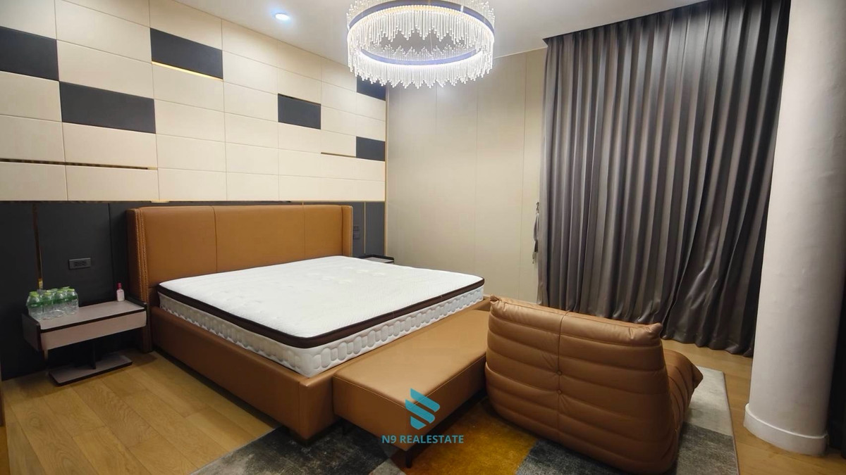 ขายบ้านเลียบทางด่วนรามอินทรา : (ขาดทุน10ล้าน) The glamor บ้าน+สระว่ายน้ำแต่งสวยเฟอร์ครบ พร้อมอยู่ ห่างเอกมัย 10 นาที 