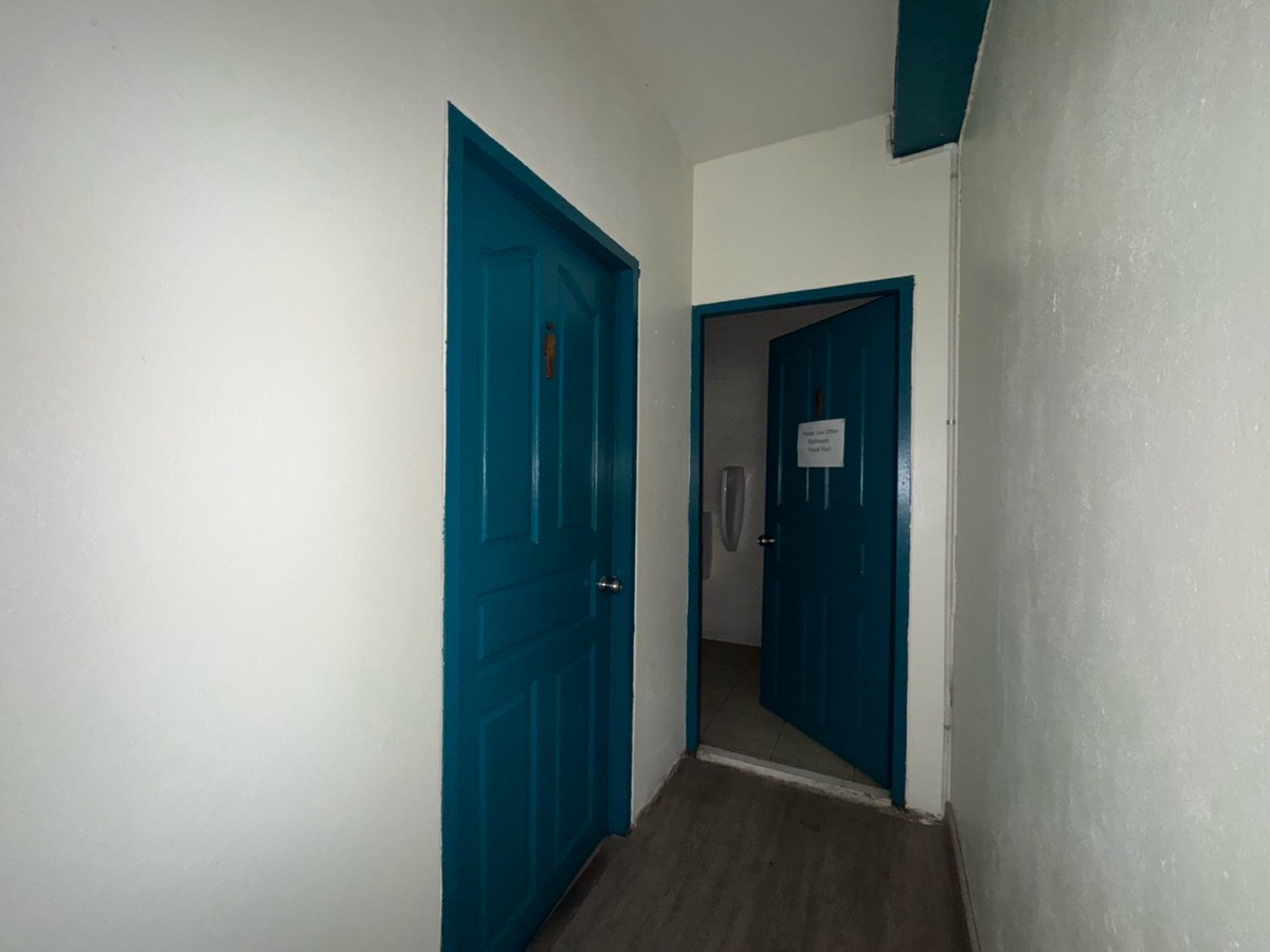 ให้เช่าร้านค้า/ตลาดนัดสุขุมวิท อโศก ทองหล่อ : พื้นที่ธุรกิจ ชั้น 2 ขนาด 144 ตารางเมตร @ ทองหล่อ สุขุมวิท 55 กรุงเทพ มีที่จอดรถ เหมาะทุกธุรกิจ 