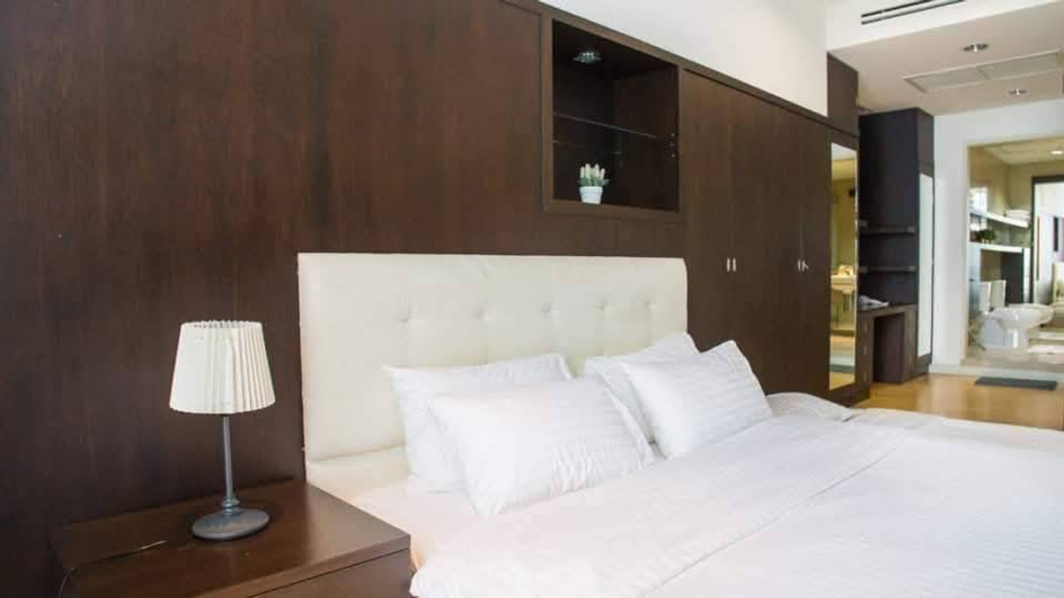 For RentCondoWongwianyai, Charoennakor :  💥CP-10591💥Baan Sathorn Chaopraya👉Line : @fastcondo