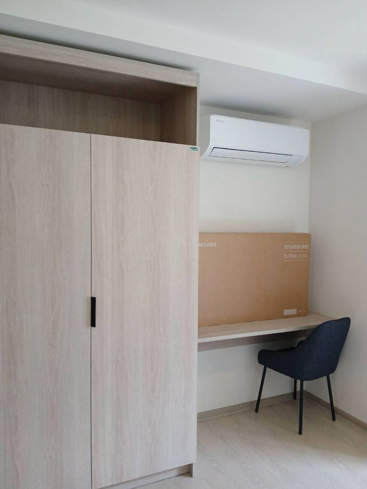 ให้เช่าคอนโดลาดกระบัง สุวรรณภูมิ : ให้เช่าห้องใหม่กิ๊ก D condo air ดี คอนโด แอร์ ลาดกระบัง ตึกA ใกล้สนามบินสุวรรณภูมิ #วิวสระว่ายน้ำ #มีสระว่ายน้ำ #ระเบียงตะวันออก 