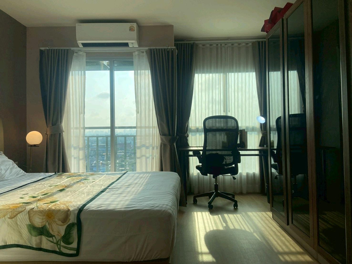 ให้เช่าคอนโดปิ่นเกล้า จรัญสนิทวงศ์ : 🔥ให้เช่าคอนโด ลุมพินี จรัญ-ไฟฉาย🏬 ใกล้MRTจรัญฯ🚆 ตกแต่งสวย พร้อมเฟอร์นิเจอร์ และเครื่องใช้ไฟฟ้าครบครัน✅️ ราคาพิเศษ เพียง 12,000/เดือน ‼️