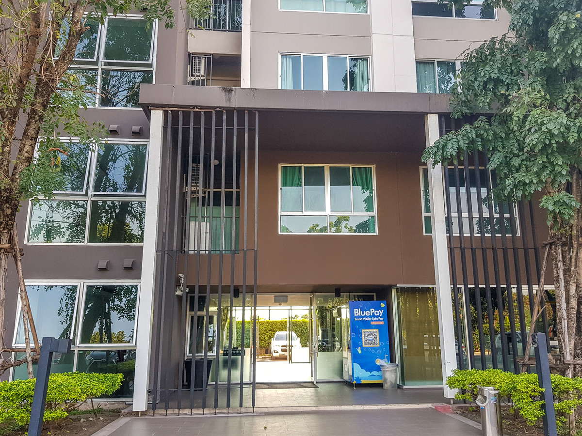 For RentCondoBangna, Bearing, Lasalle : For rent, D Condo Campus Resort Bangna, near ABAC University, size 30 sq m., Building C, 6th floor.