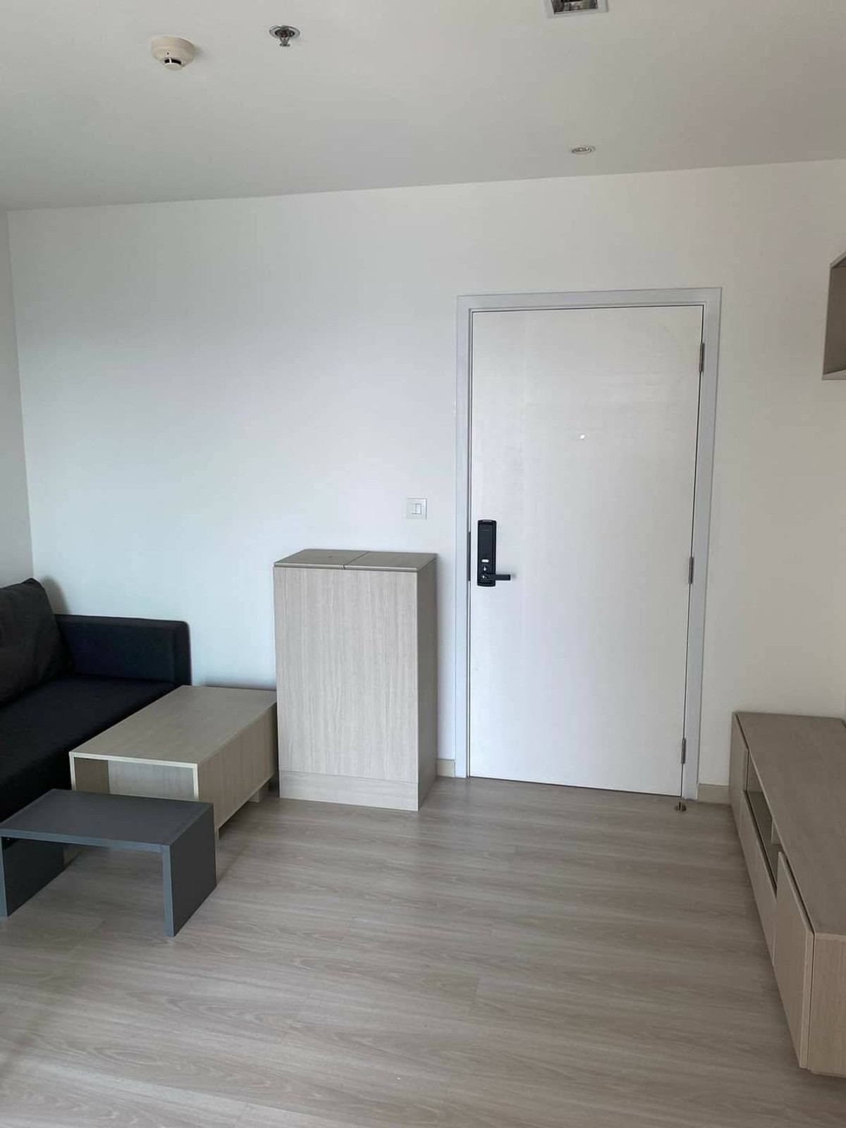 For RentCondoRattanathibet, Sanambinna : 📌 Condo for rent, Skyline Rattanathibet, 27th floor, size 31 sq m., has washing machine.