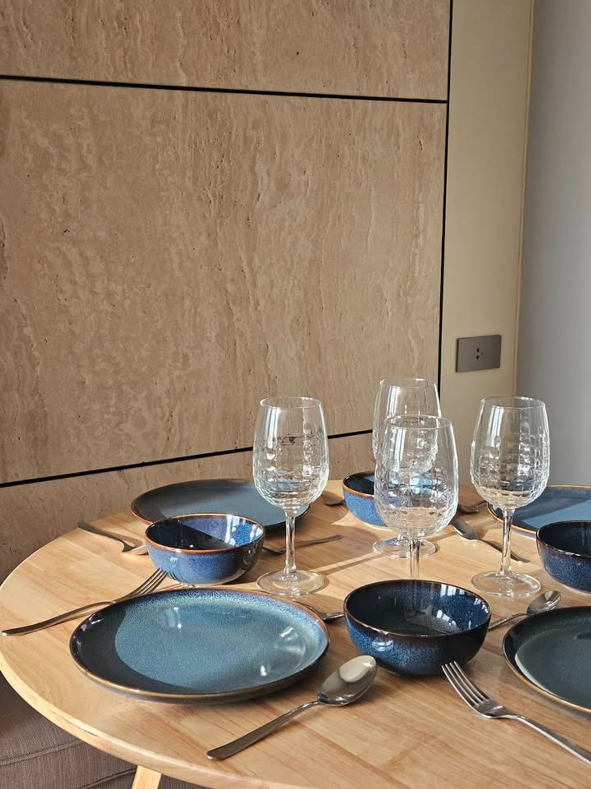 ให้เช่าคอนโดวิทยุ ชิดลม หลังสวน : # E361🎉030469 ให้เช่า คอนโด Noble Ploenchit