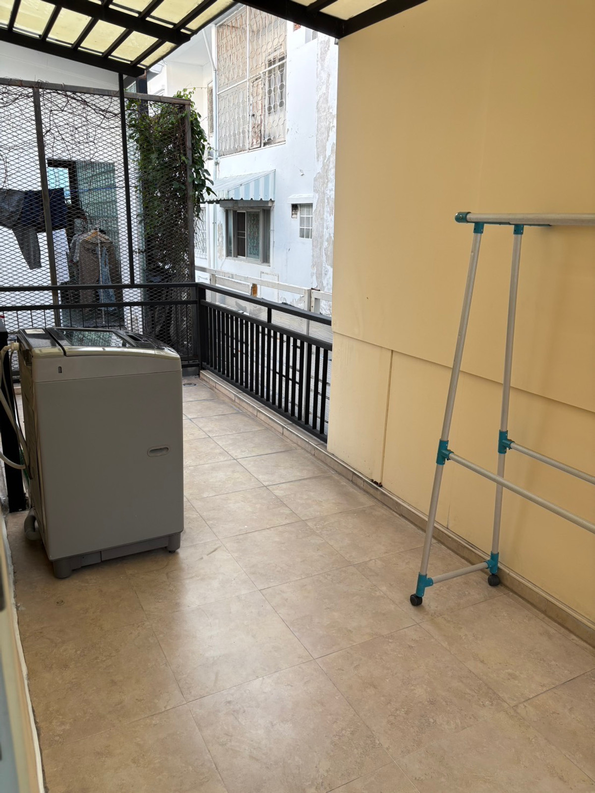 ให้เช่าทาวน์โฮมเลียบทางด่วนรามอินทรา : RH033626 ให้เช่า ทาวน์โฮม 3ชั้น 4ห้องนอน บ้านกลางเมือง Urbanion พระราม 9 – ลาดพร้าว ตกแต่งพร้อมอยู่