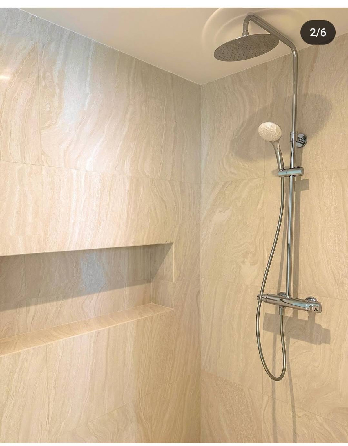 For RentCondoOnnut, Udomsuk : Spacious 3-Bedroom condo, 345 sqm, prime Ekkamai location