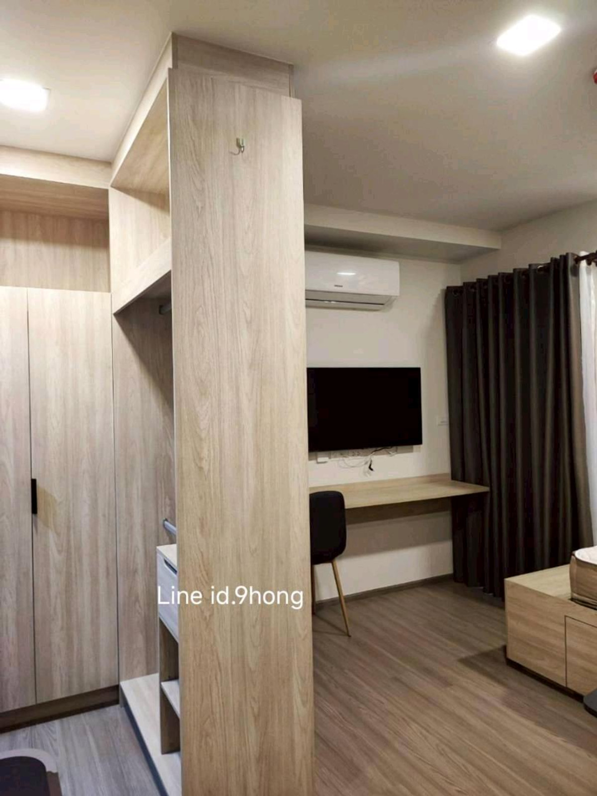 For RentCondoBang kae, Phetkasem : Condo near MRT Bang Khae, near Lotus department store, easy to find things to eat, convenient to travel. If interested, make an appointment to see the room.