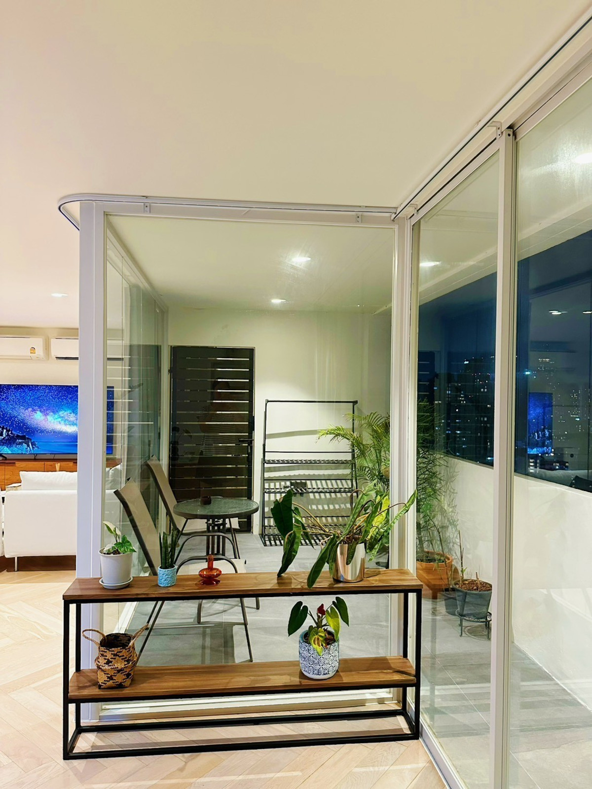 For RentCondoSukhumvit, Asoke, Thonglor : 💎 GT16211 | Condo D.S. Tower 2, convenient travel, has a shuttle, big, beautiful room, fully furnished. Ready for rent and sale!!