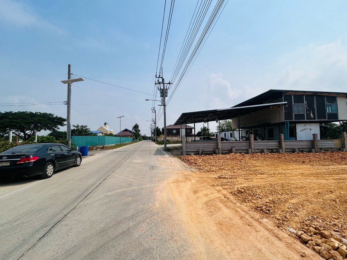 ให้เช่าที่ดินสมุทรปราการ สำโรง : ให้เช่าที่ดิน 100 ตารางวา โซน ใกล้เคียงวัดศรีวารีน้อย-ลาดกระบัง 54