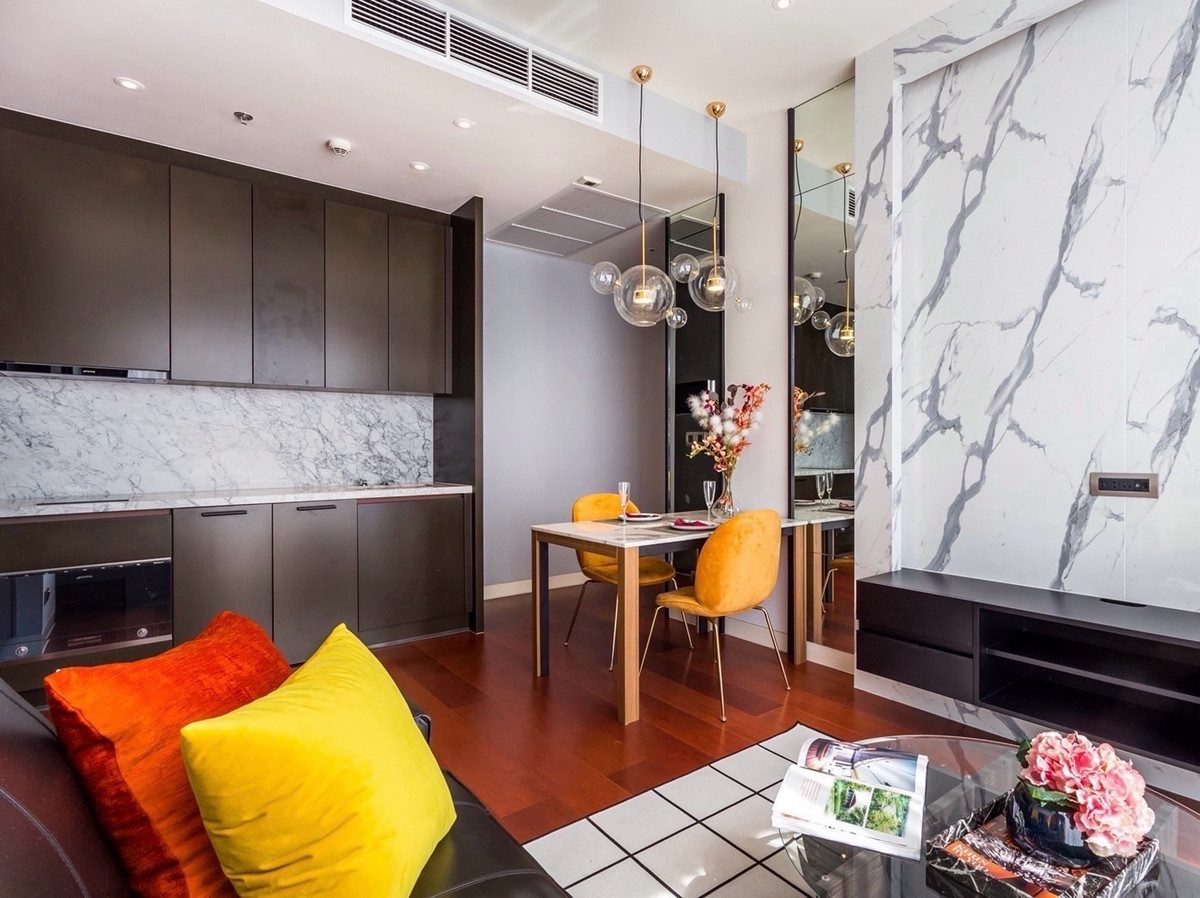 ให้เช่าคอนโดสุขุมวิท อโศก ทองหล่อ : Khun By yoo 1bed 55,000