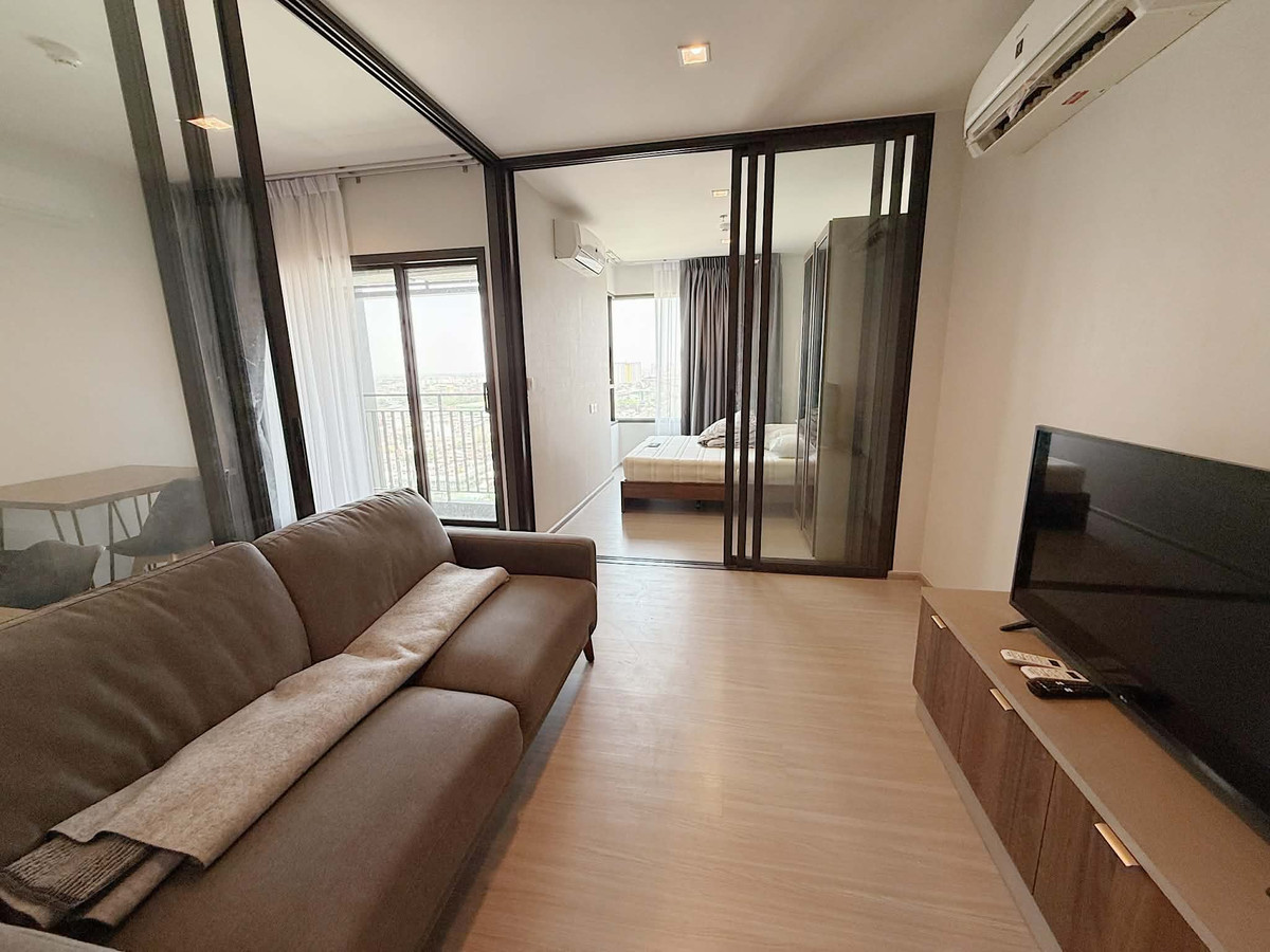 For RentCondoThaphra, Talat Phlu, Wutthakat : ⭐️ Life Sathorn Sierra ⭐️1bedroom plus, beautiful room, fully furnished, ready to move.