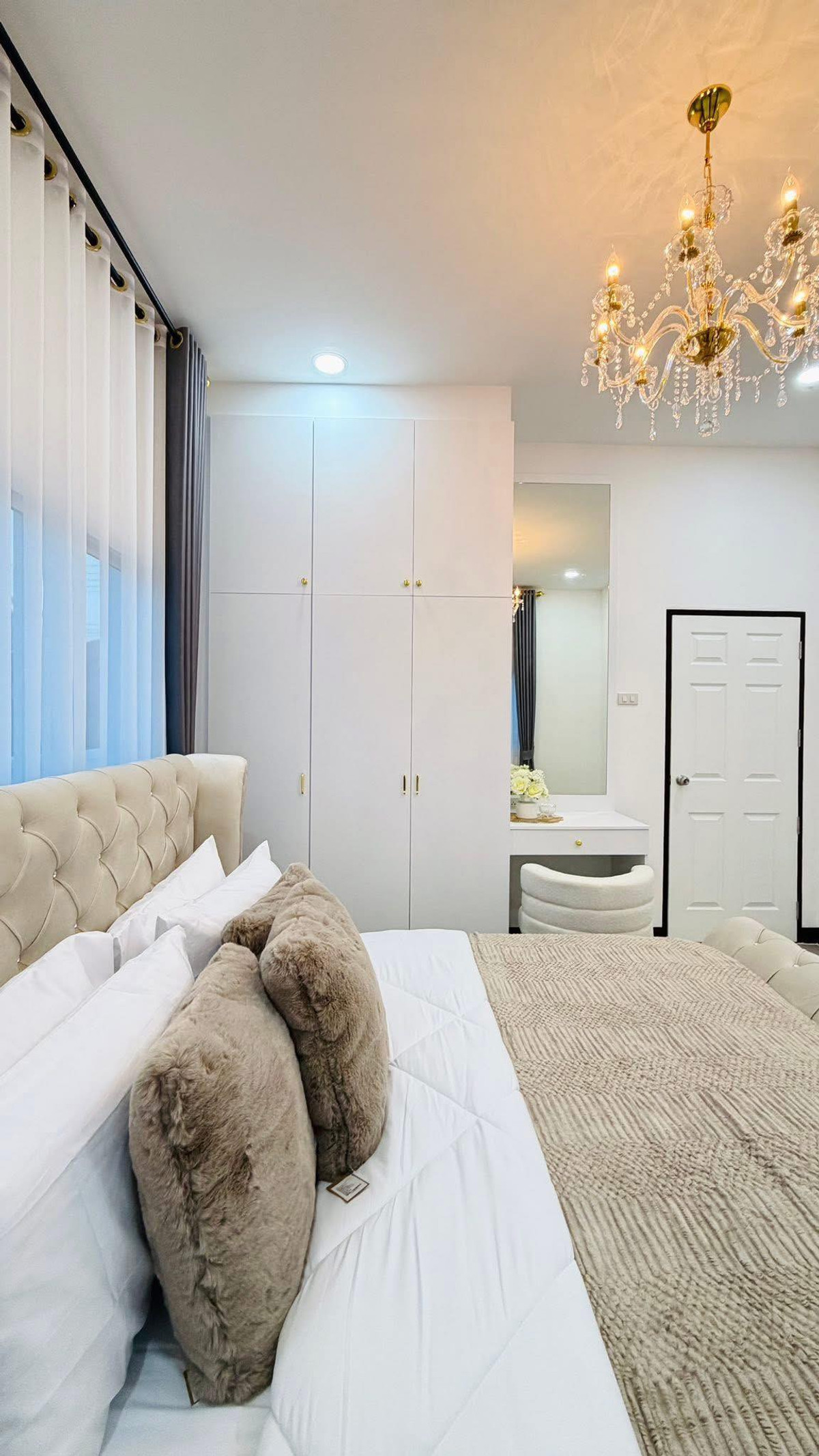 For SaleHousePattaya, Bangsaen, Chonburi : Classic Home 4 / 3 Bedrooms (For Sale), Classic Home 4 / 3 Bedrooms (FOR SALE) BEWN138