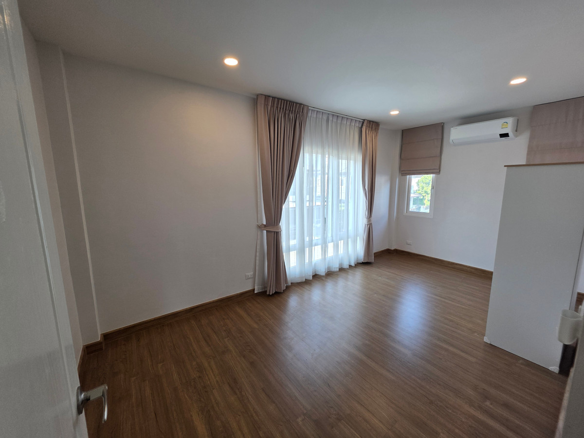 ให้เช่าบ้านปทุมธานี รังสิต ธรรมศาสตร์ : 🔥ให้เช่าด่วน🔥บ้านเดี่ยวหลังใหญ่ 4 นอน 3 น้ำ Centro ชัยพฤกษ์-345 ส่วนกลางครบ ราคาดีที่สุดในโครงการ!