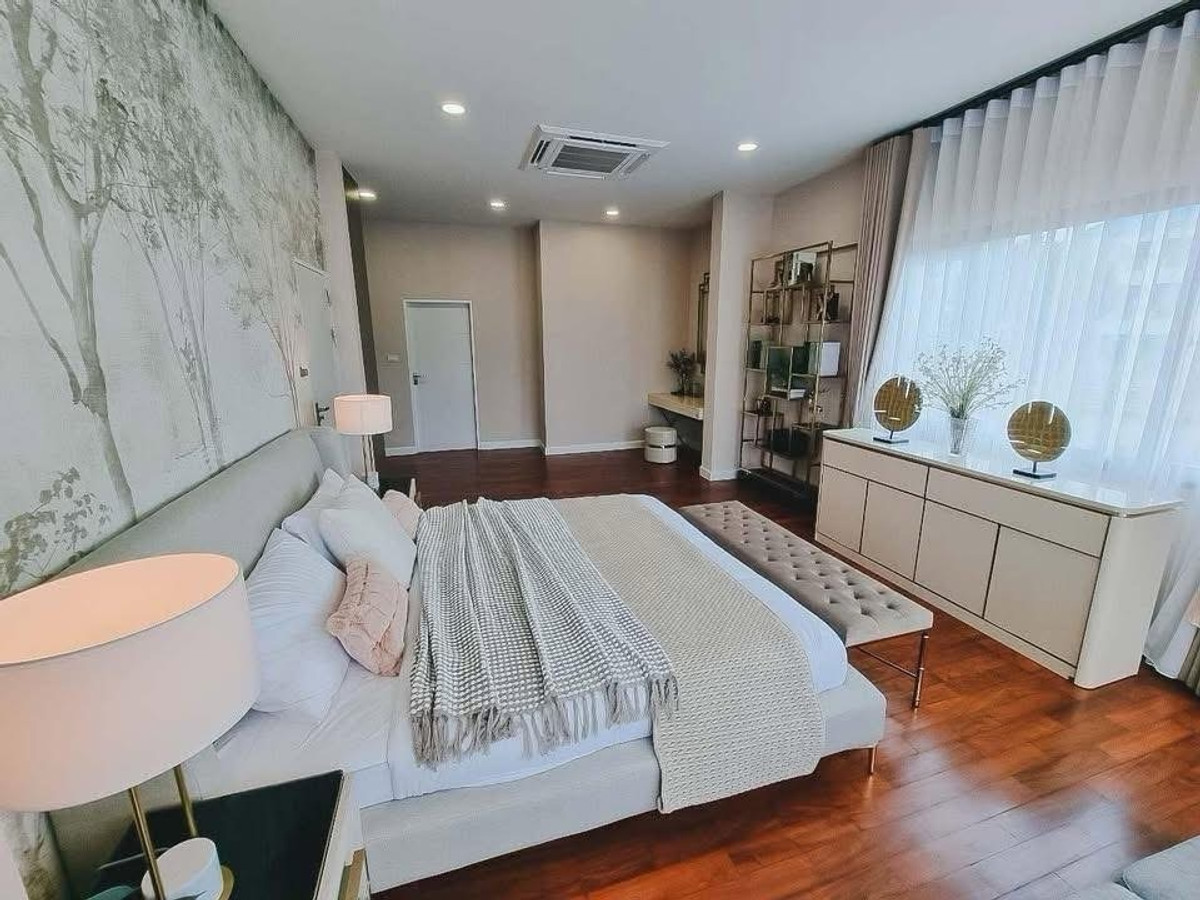 For RentHouseLadkrabang, Suwannaphum Airport : Luxury project for rent, Sukhumvit 77