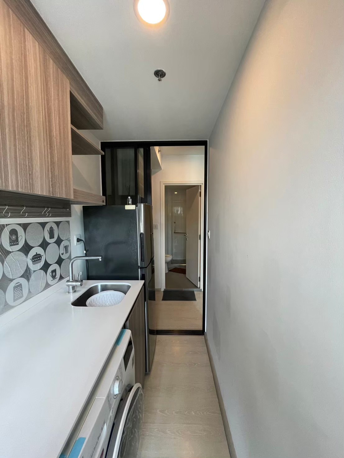 For RentCondoVipawadee, Don Mueang, Lak Si : Knightsbridge Phahonyothin - Interchange, 1 bedroom, 1 bathroom, size 35 sq m, Building B, 8th floor, rental price 14000 baht per month.