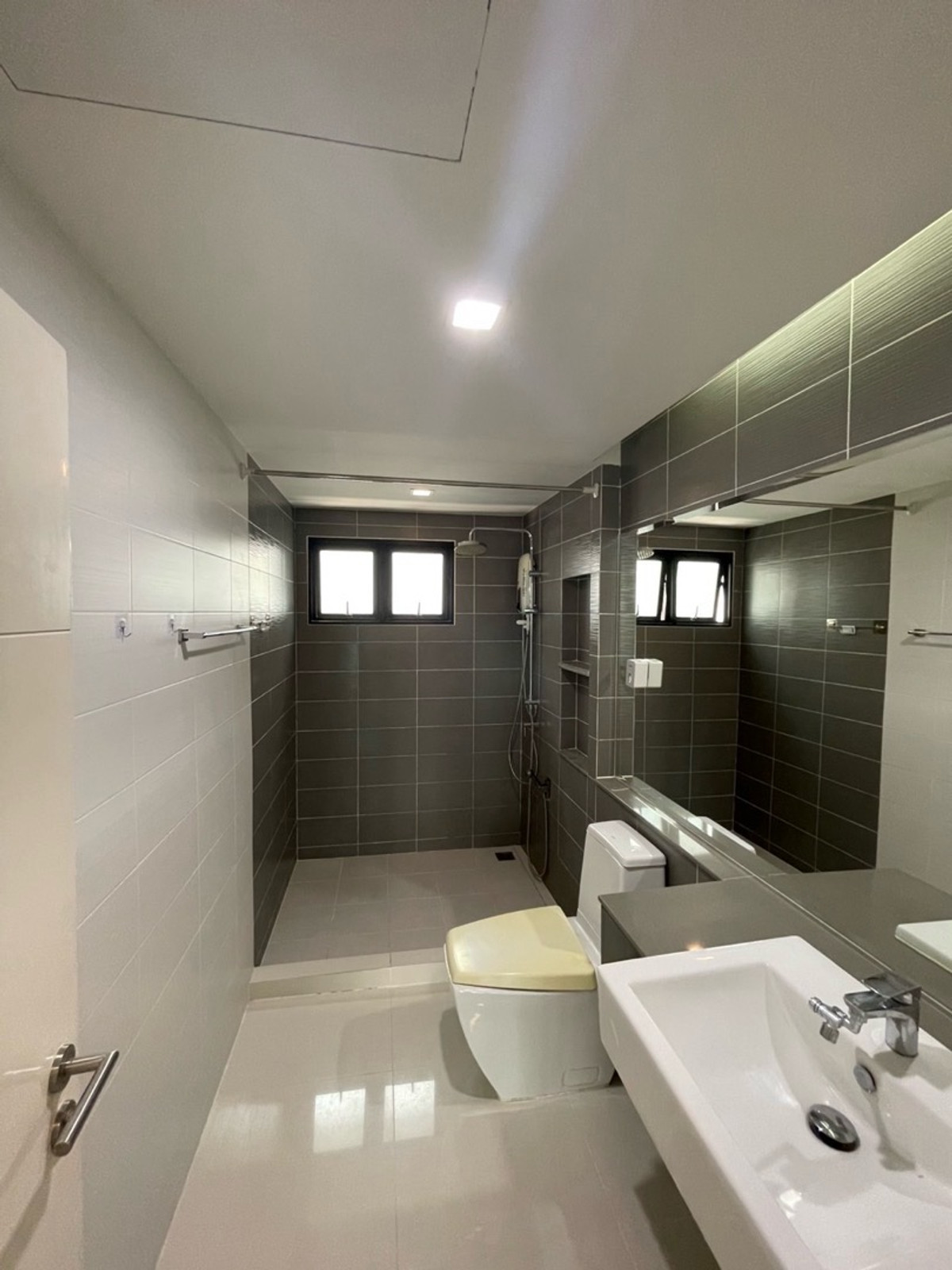 ขายทาวน์โฮมเกษตรศาสตร์ รัชโยธิน : ขาย บ้านกลางเมืองวิภาวดี  ซอยวิภาวดี 64 เเจ้งวัฒนะซอย 1 ใกล้ bts ราชภัฎพระนคร ม เกษตร ม ศรีปทุม เเละรถไฟฟ้าสายสีเเดง