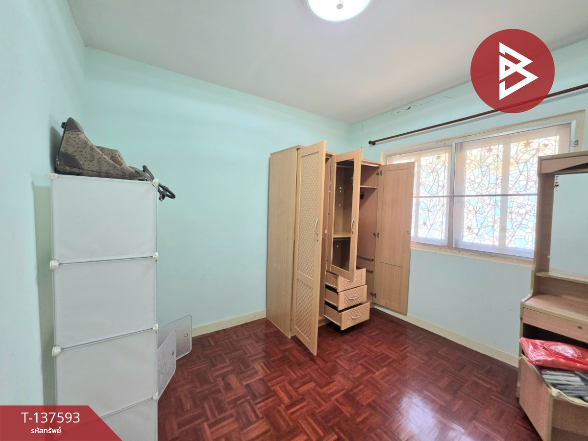 For SaleTownhomeSamut Prakan,Samrong : Townhouse for sale Pruksa Village 15, Bang Phli-Tamru, Samut Prakan