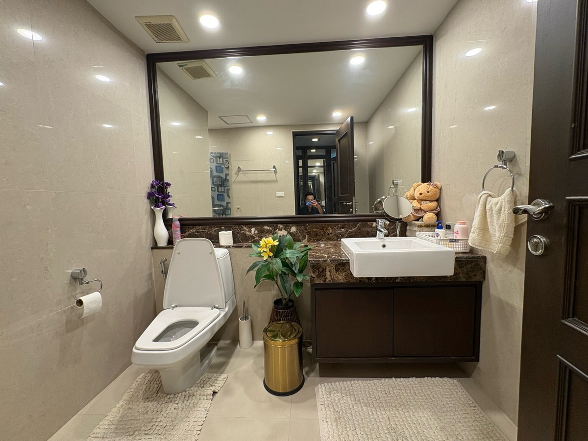 ขายคอนโดสาทร นราธิวาส : 🔥Sell 3BR 4BR+ 1Maid🔥Floor33🔥223sqm🔥29M🔥