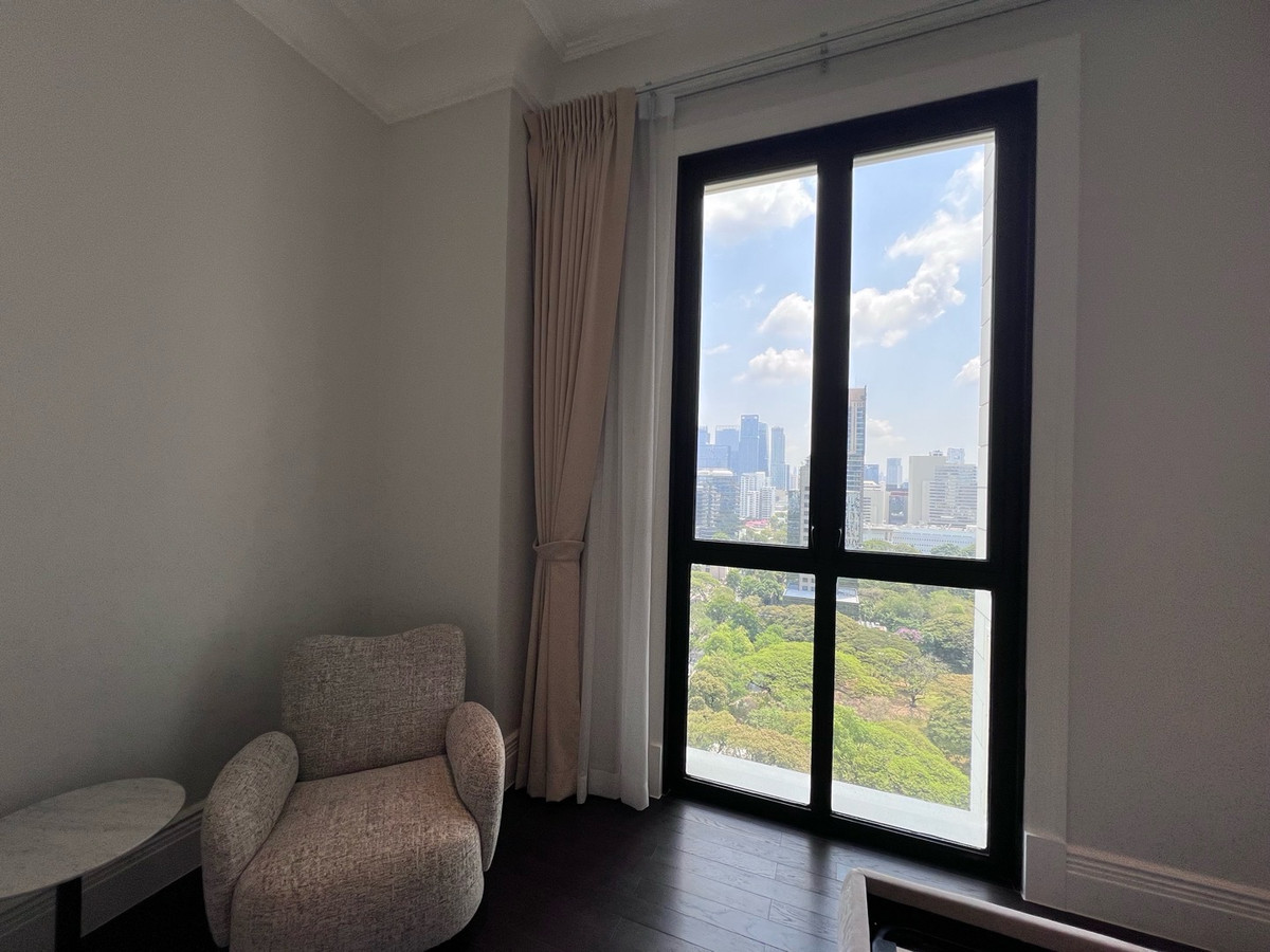 ขายคอนโดวิทยุ ชิดลม หลังสวน : 98 Wireless timeless elegance meets ultimate privacy.–  2 bed 3 bath 120 sqm 0635925888
