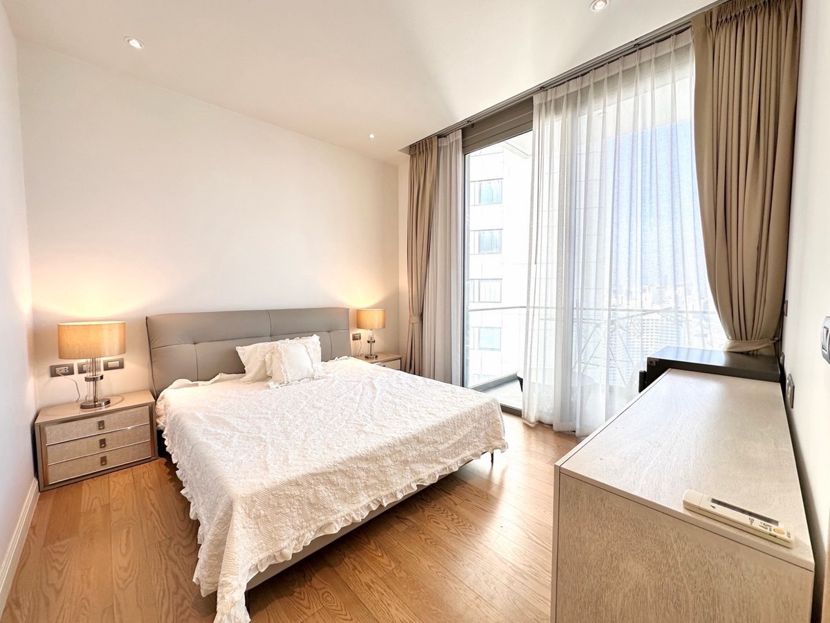 ให้เช่าคอนโดวงเวียนใหญ่ เจริญนคร : ชั้น 29 Iconsiam 2 นอน Magnolias Waterfront Residences (Iconsiam) พร้อมเข้าพัก 