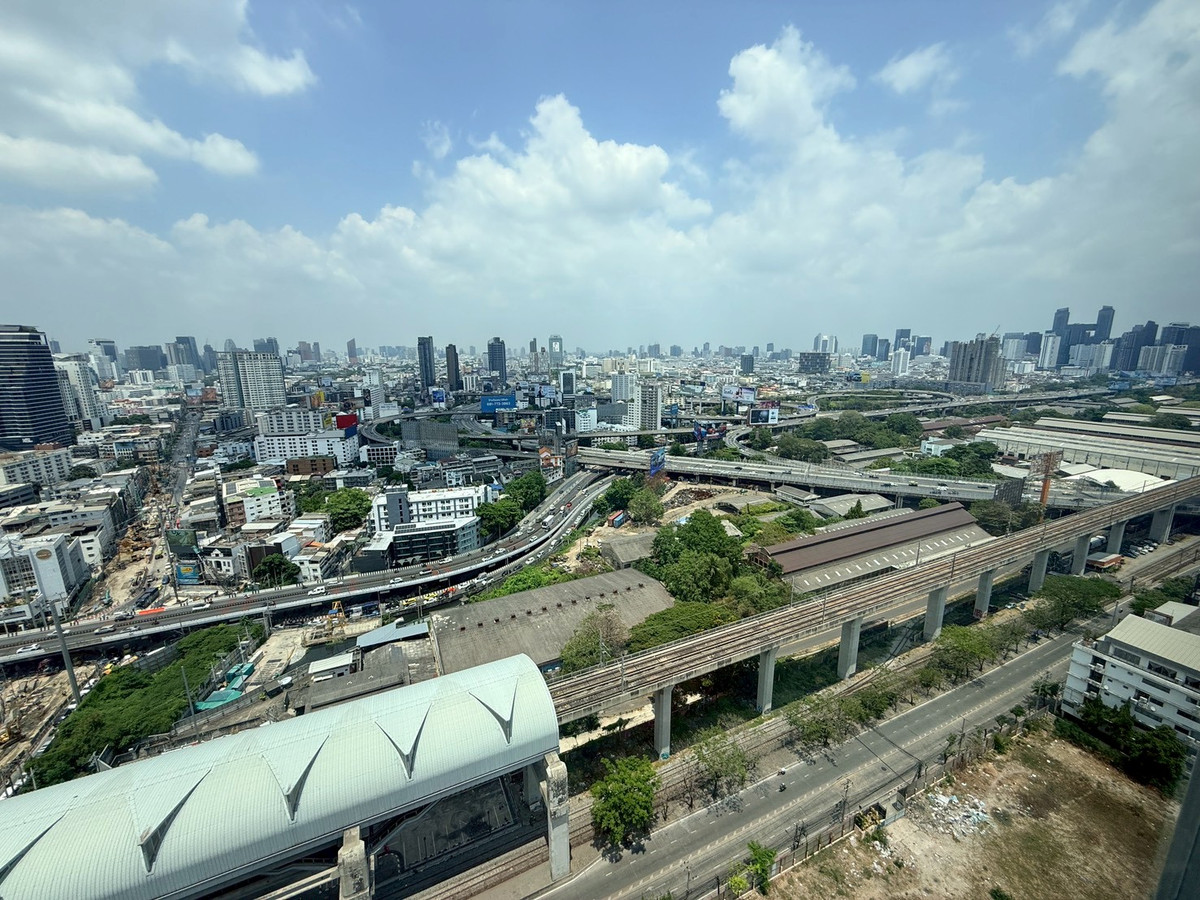 For SaleCondoRatchathewi,Phayathai : For sale at best price, 2 bedrooms, 1 bathroom, 55 sq.m. Condo near Pratunam, Central World, near Airport-link Ratchaprarop.