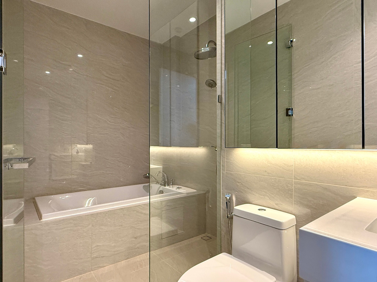 ให้เช่าคอนโดวิทยุ ชิดลม หลังสวน : คอนโด 1 ห้องนอน ซอยต้นสนย่านหลังสวน ใกล้สวนลุมพินี