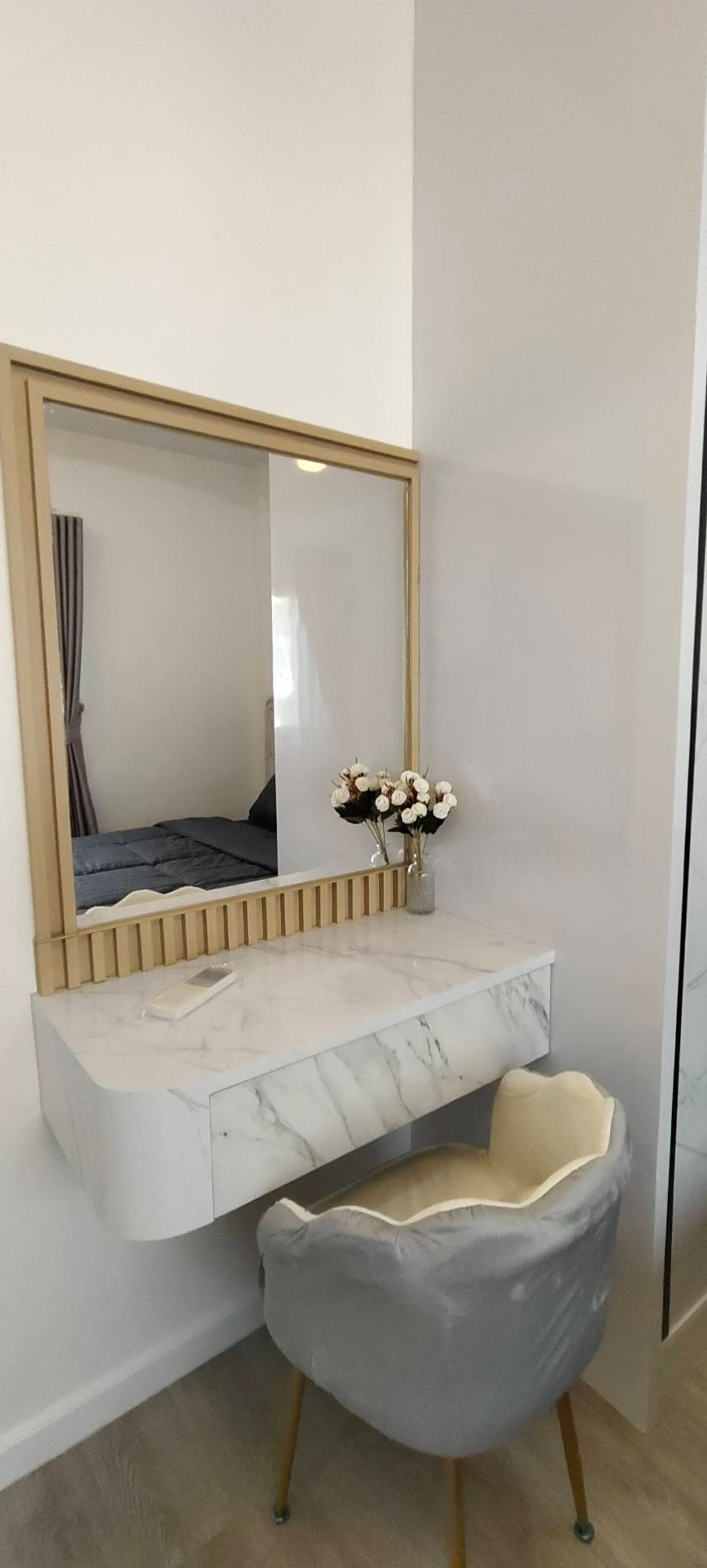 For SaleTownhomePattaya, Bangsaen, Chonburi : Chatkaew Group Village Phase 1 / 2 Bedrooms (FOR SALE) BEWN141