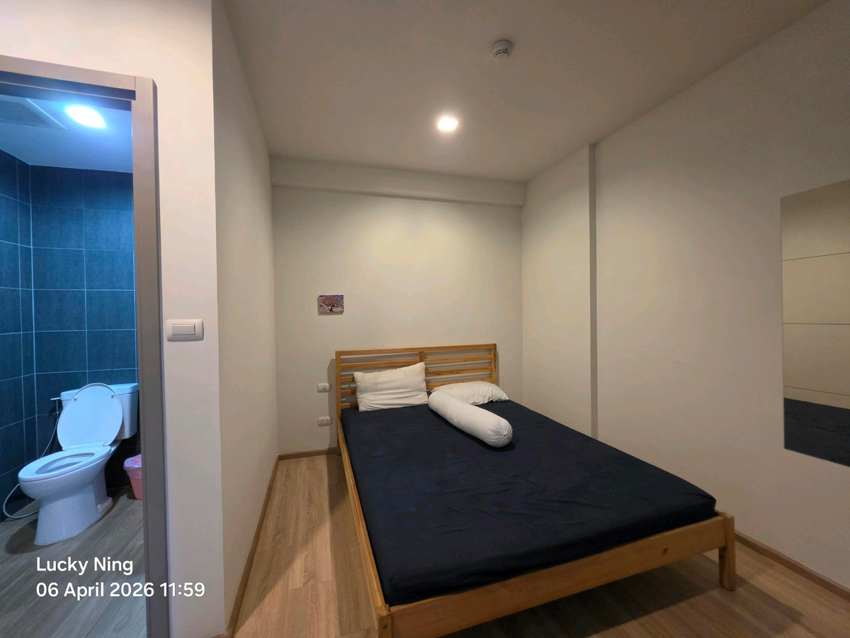 For RentCondoRama9, Petchburi, RCA : The Base Garden Rama9
Rent only 14,000, ready to reserve, negotiable, 1 bedroom, appointment to view 065-451-9256 Ning