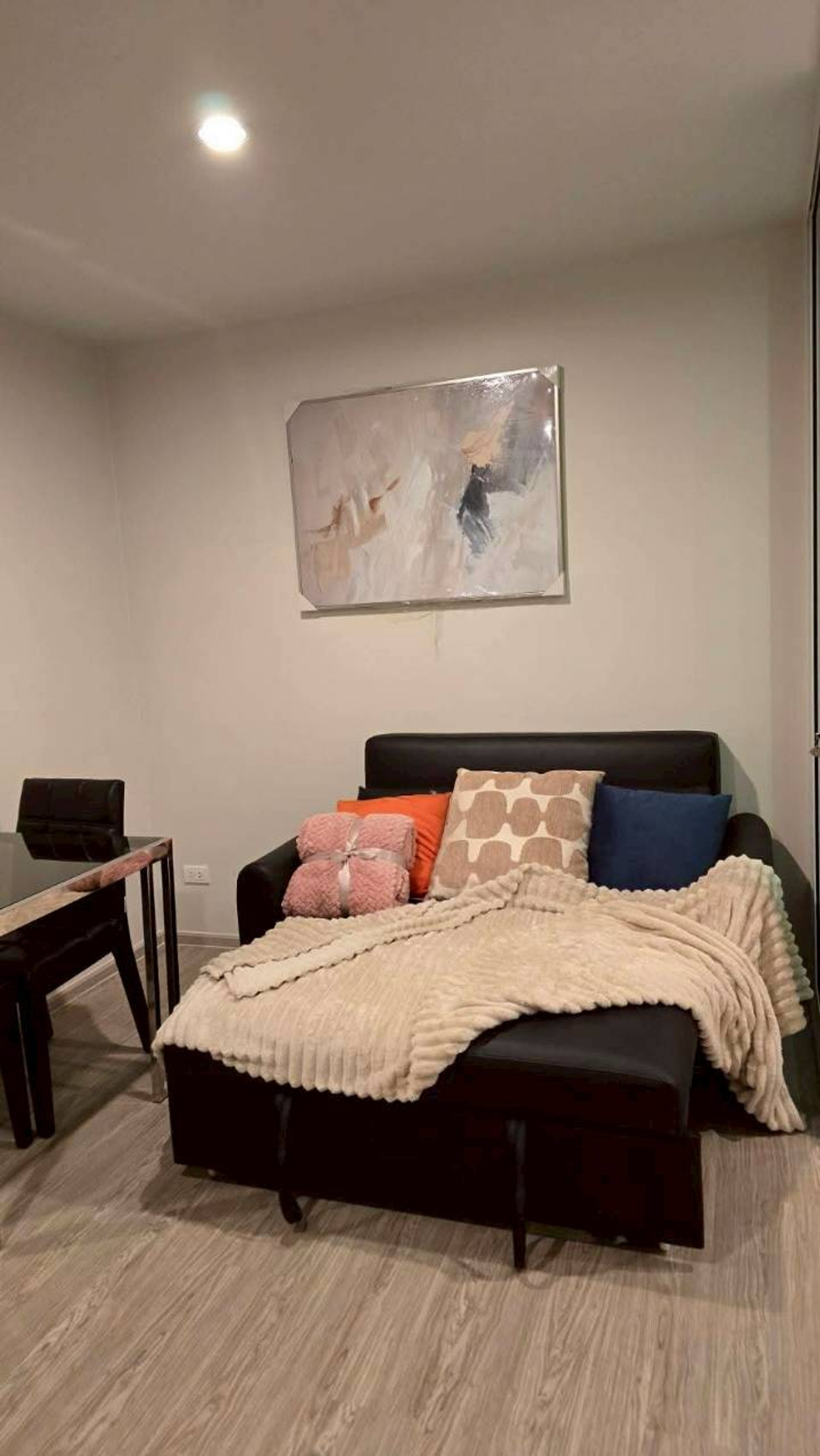 For RentCondoBangna, Bearing, Lasalle : ✅ REGBN135 ✅ Line : @p2nproperty