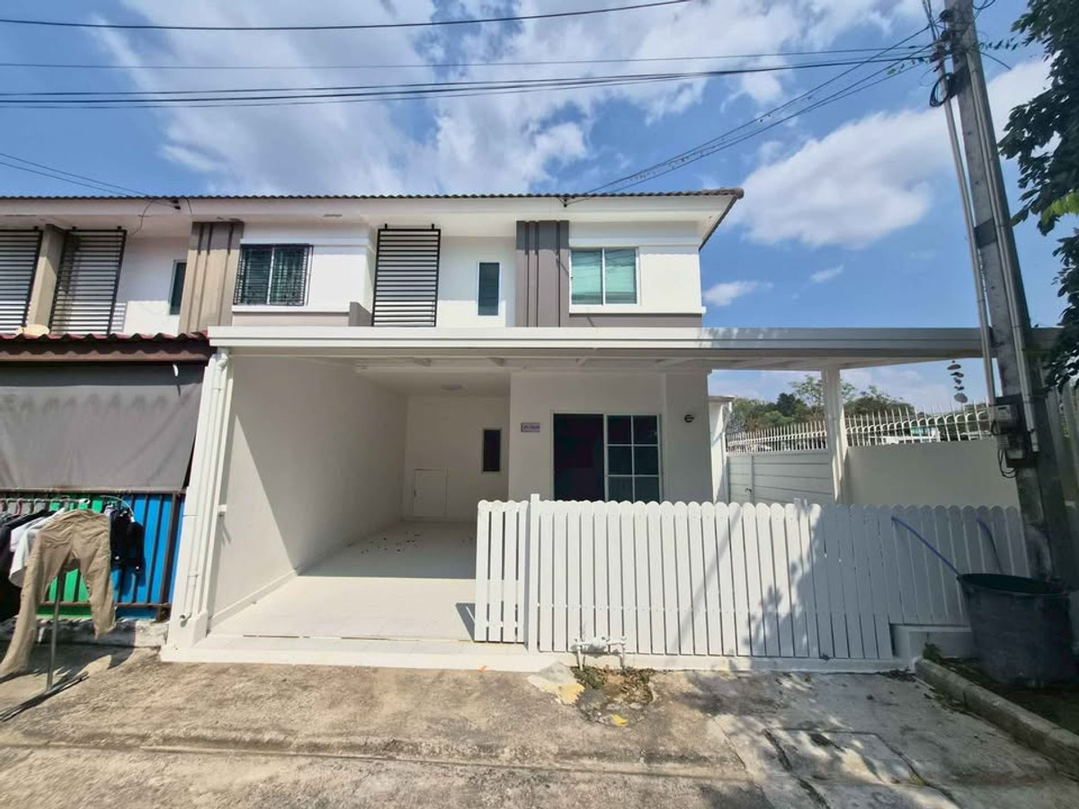 ขายทาวน์โฮมพัทยา บางแสน ชลบุรี สัตหีบ : หมู่บ้านพฤกษาซอยเขาน้อย / 3 ห้องนอน (ขาย), Baan Prueksa Boonsamphan / 3 Bedrooms (FOR SALE) BEWN154