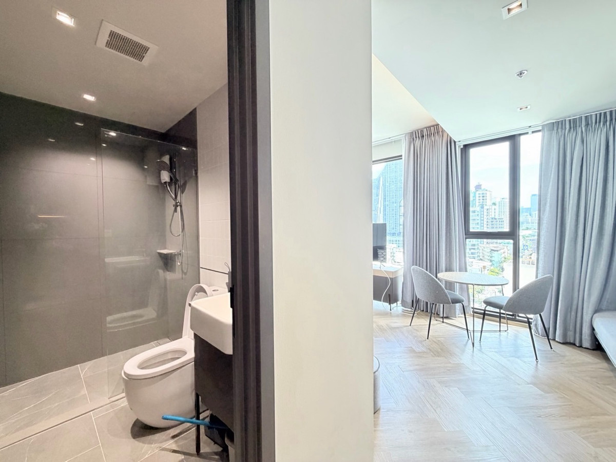 ให้เช่าคอนโดสยาม จุฬา สามย่าน : 📌1 นอนใหญ่ ทำเป็นห้องทำงาน หรือห้องนอน🥰