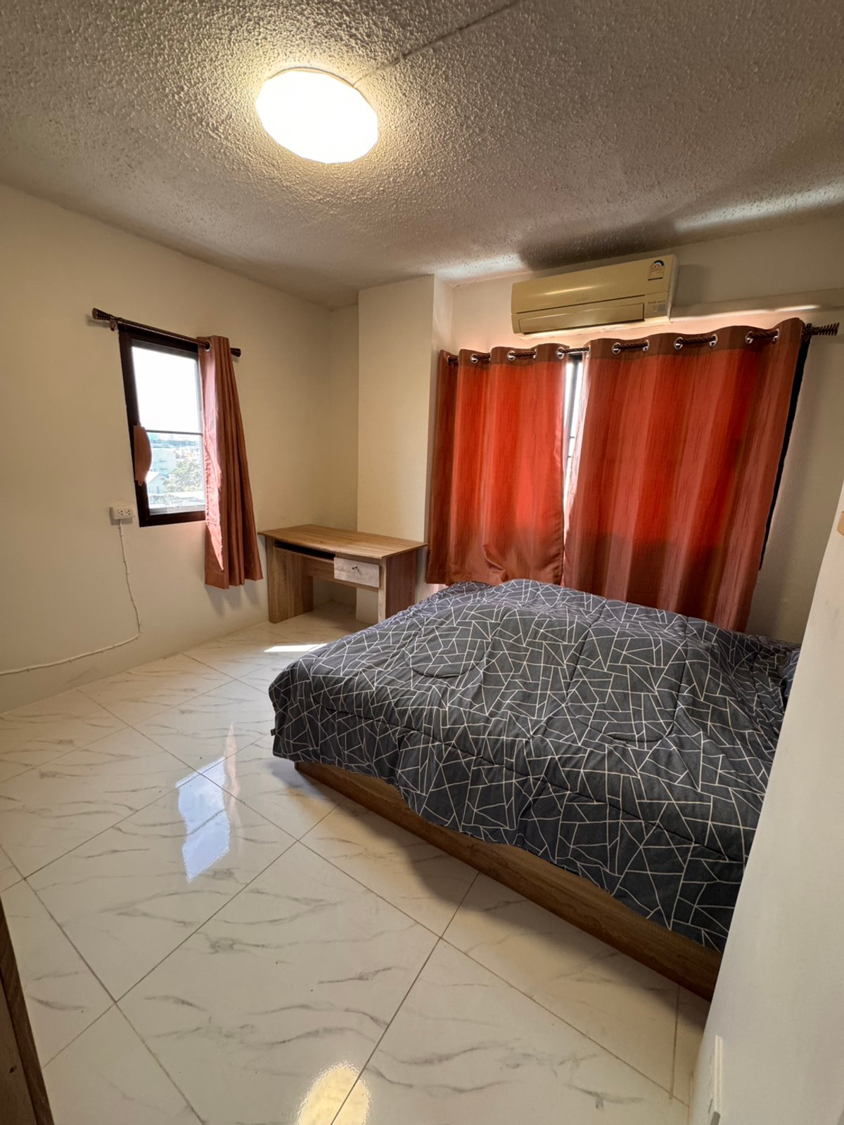 For RentCondoChokchai 4, Ladprao 71, Ladprao 48, : Condo for rent: Dynasty Condominium, fully furnished, ready to move in, near the Yellow Line BTS Station!!