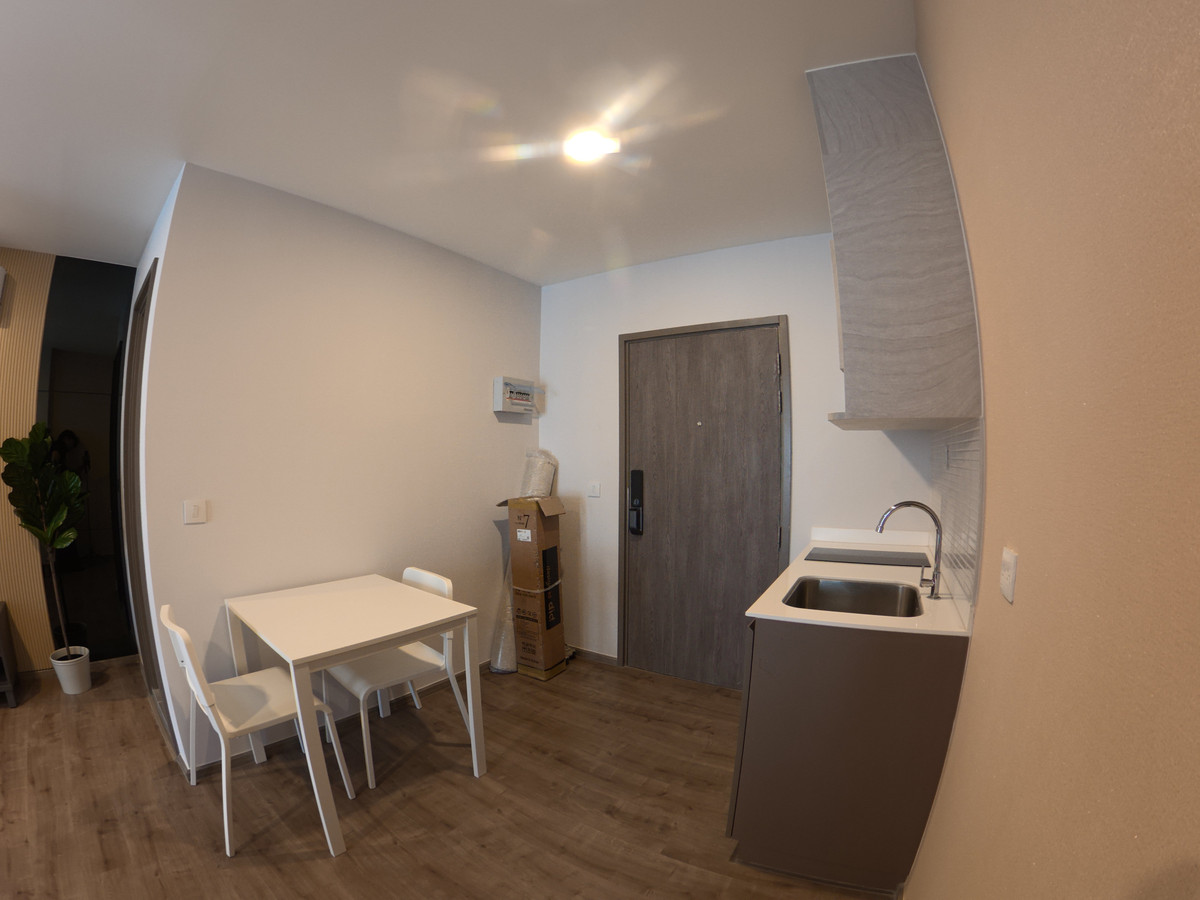 ให้เช่าคอนโดปิ่นเกล้า จรัญสนิทวงศ์ : 🏥 [FOR RENT] New Room! Near Siriraj Hospital with Shuttle Service