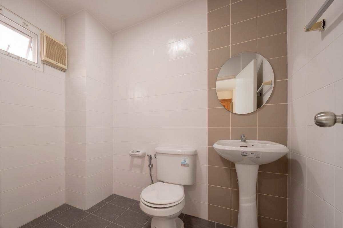 ให้เช่าทาวน์โฮมลาดพร้าว101 แฮปปี้แลนด์ : ให้เช่า Townhome บ้านบดินทร์ลาดพร้าว112 🌲🔆🔆 联排别墅出租，Baan Bodin Ladprao 112。