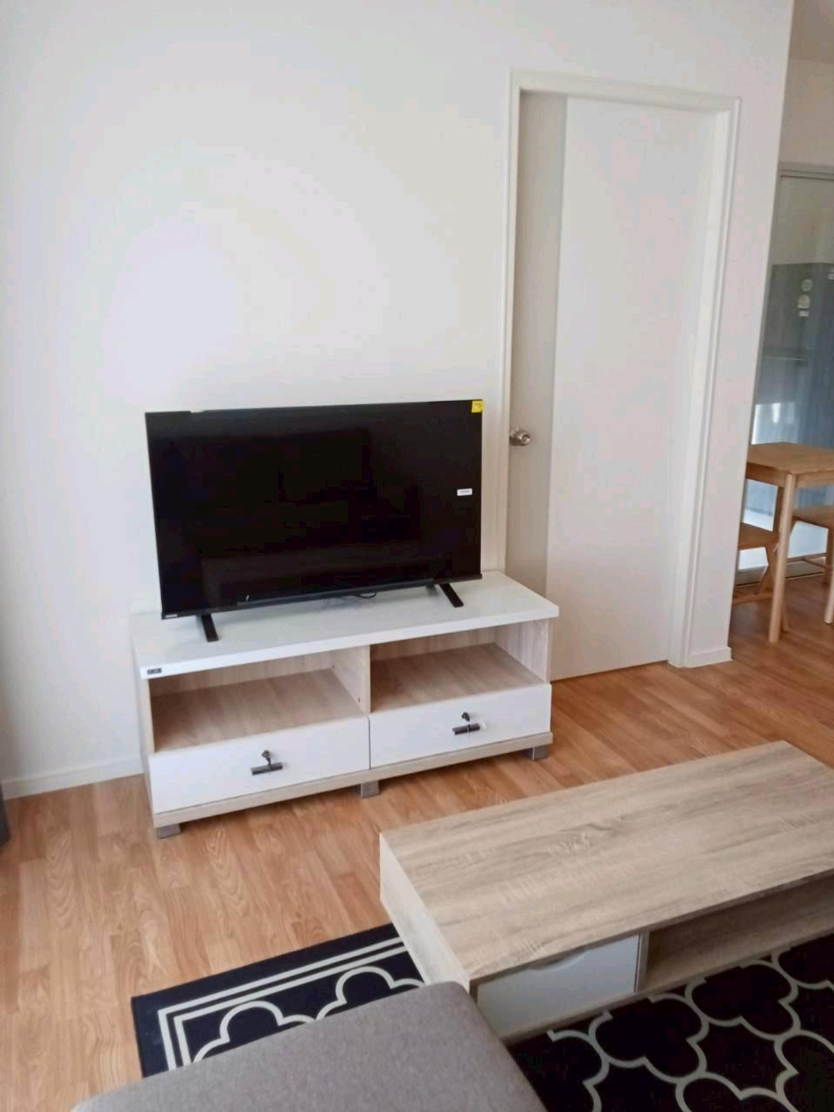 For RentCondoOnnut, Udomsuk : Condo for rent Lumpini Ville Sukhumvit 101/1 - Punnawithi with common areas.