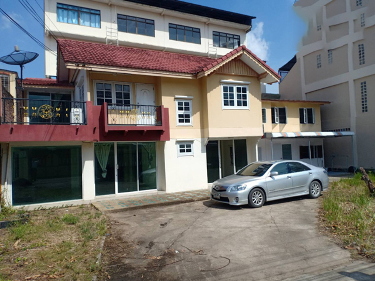 For RentHouseOnnut, Udomsuk : 2-story detached house for rent, area 120 square meters, 4 bedrooms, 4 bathrooms, air conditioning, fully furnished, Sukhumvit Road 103, Soi Udomsuk, near Central Bangna, rental price 28,000 baht/mo.