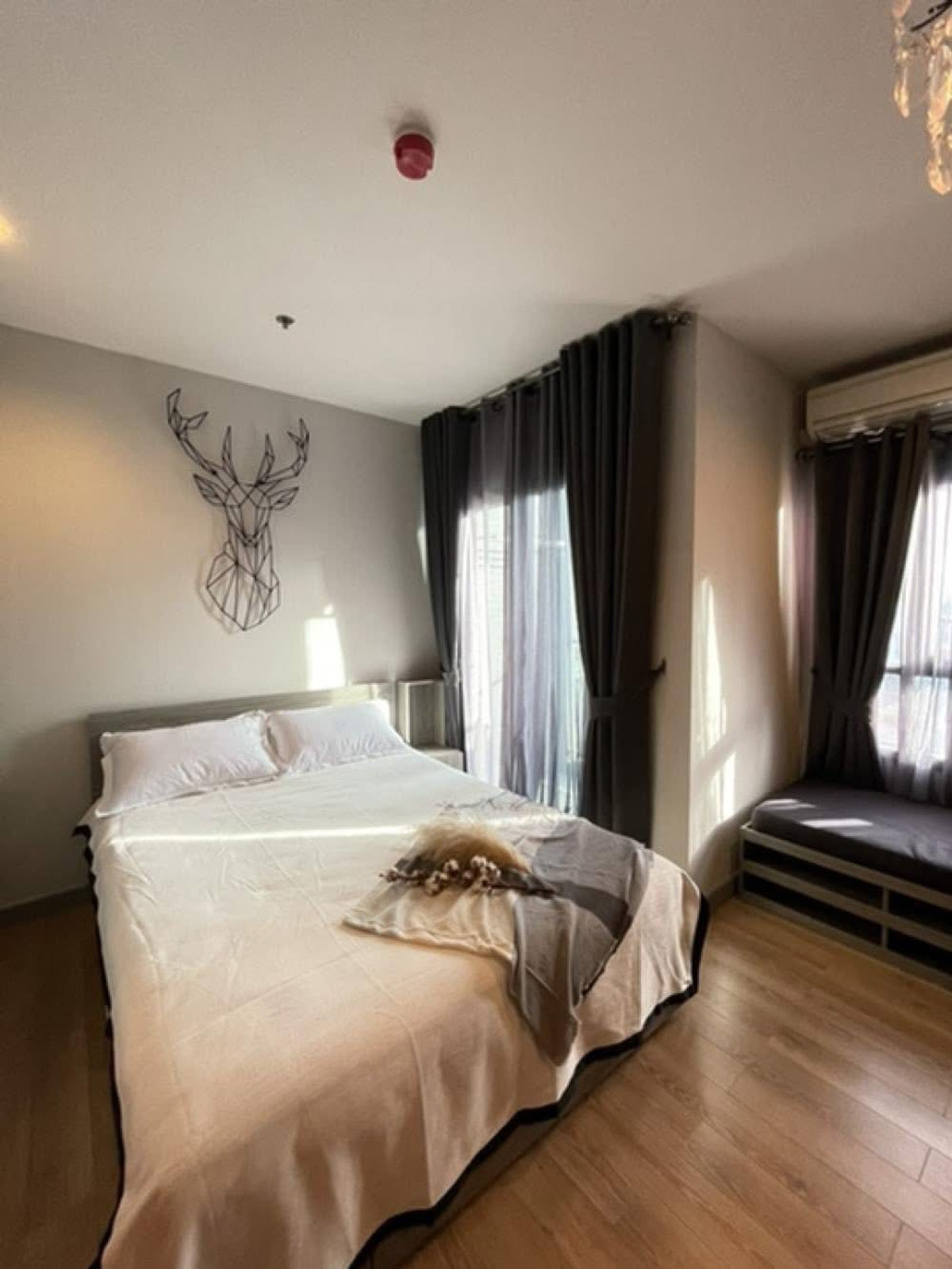 For SaleCondoLadprao, Central Ladprao : Urgent sale 🔥 Chapter One Midtown Lat Phrao 24, size 24 sq m., only 2,600,000 baht, call 092-2462653 Donut