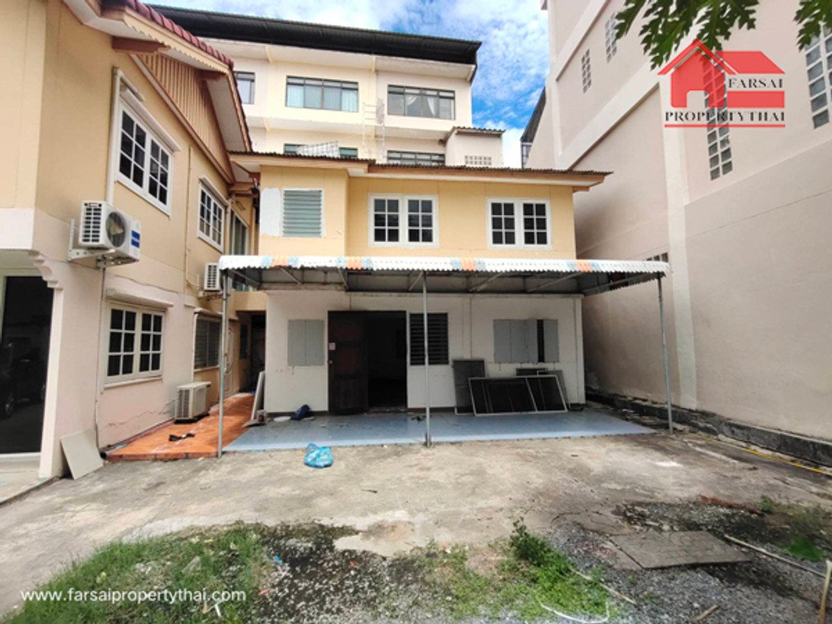 For RentHouseOnnut, Udomsuk : 2-storey detached house for rent, area 120 square meters, 4 bedrooms, 4 bathrooms, air conditioning, fully furnished, Sukhumvit Road 103, Soi Udomsuk, near Central Bangna, rental price 28,000 baht/month ( I want to work with you for a long time. 081-732-9