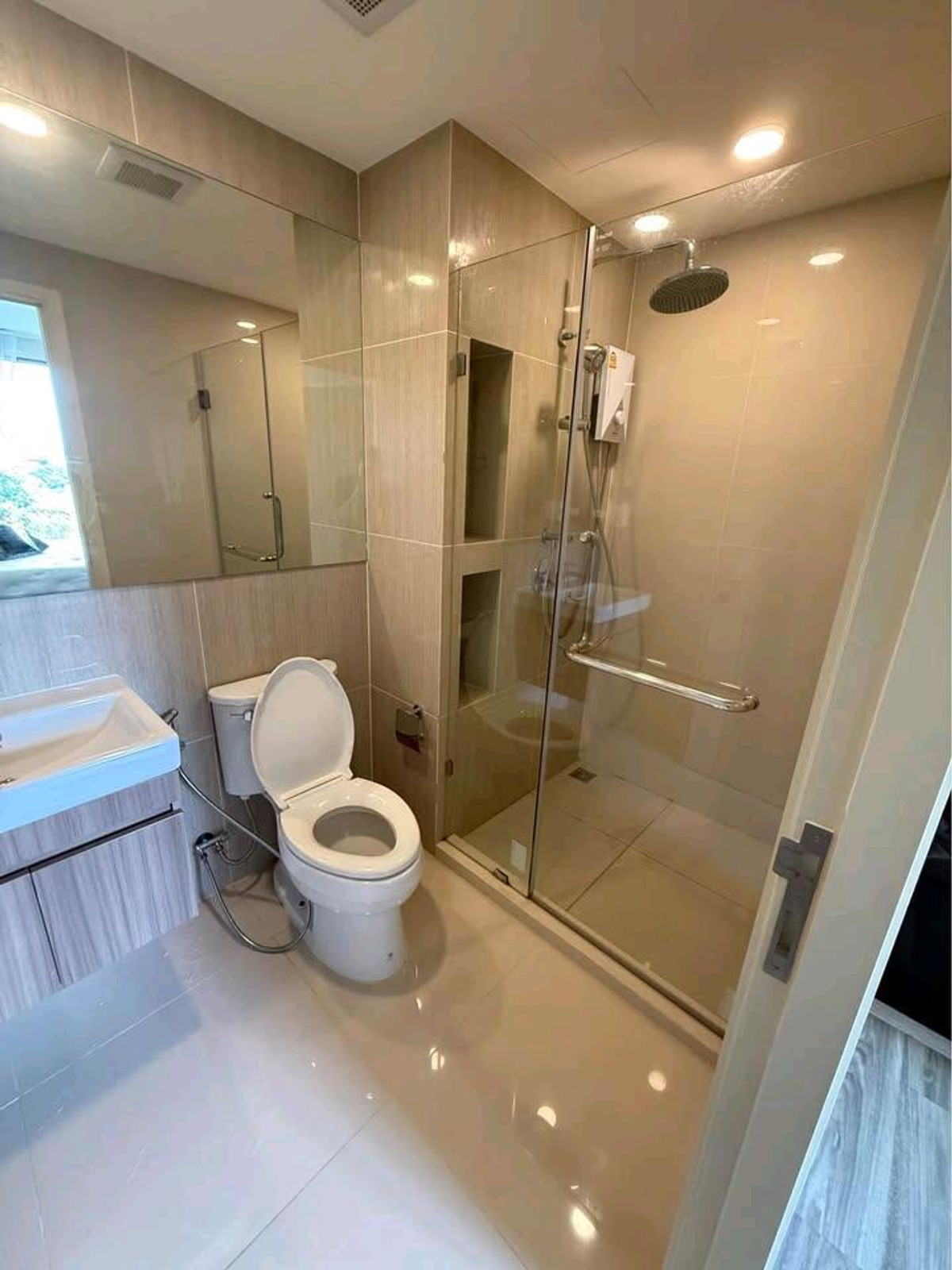 For RentCondoOnnut, Udomsuk : #E203 (previous code S4736)🎉 260369 Condo for rent at IKON SUKHUMVIT 77 CONDOMINIUM