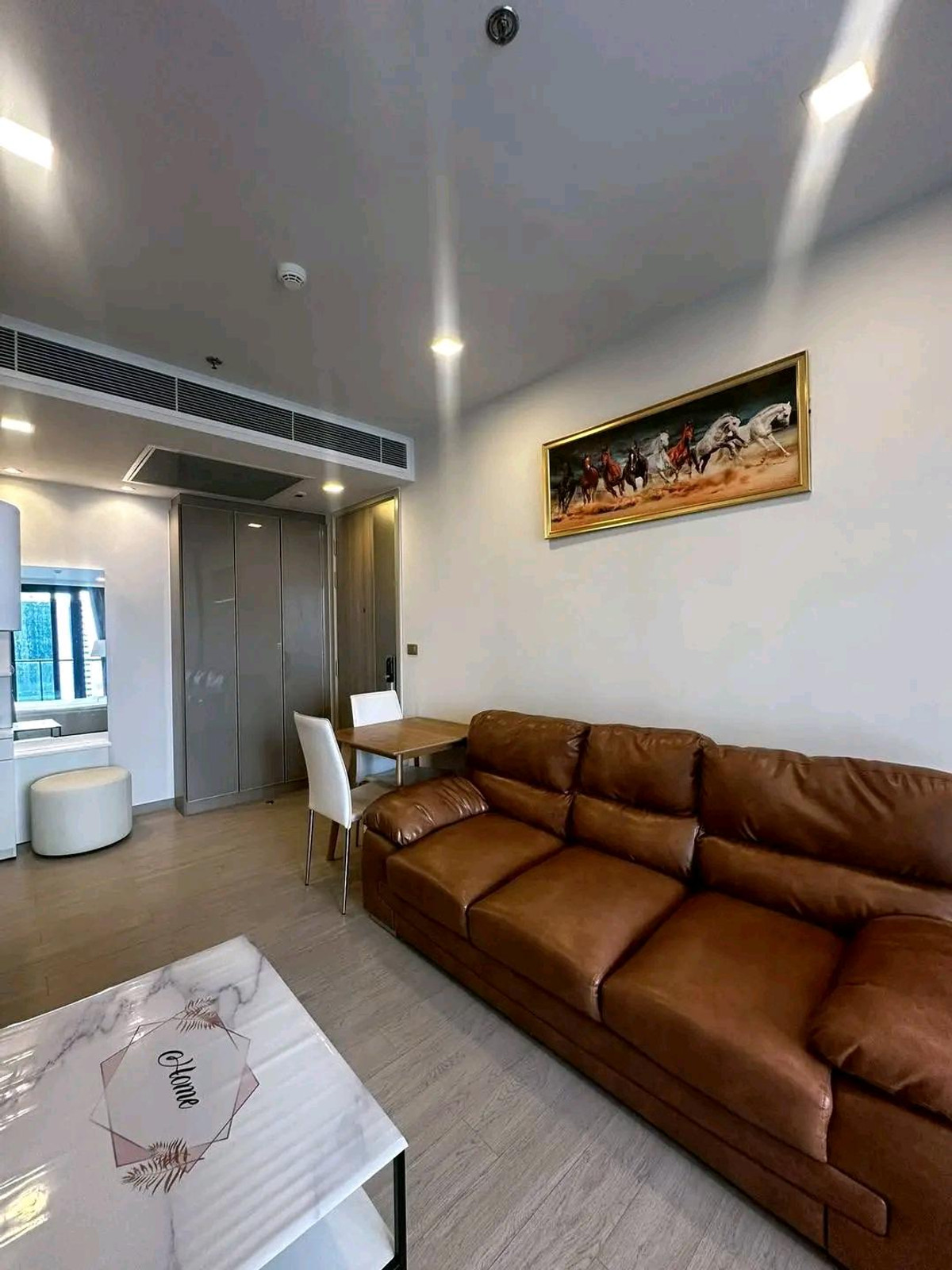 ขายคอนโดพระราม 9 เพชรบุรีตัดใหม่ RCA : 69 04 452 
ขาย วันไนน์ไฟว์ อโศก – พระราม 9