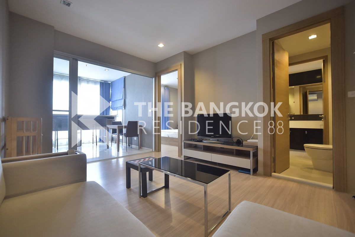 For SaleCondoRatchadapisek, Huaikwang, Suttisan : 🌟BEST PRICE - Rhythm Ratchada-Huaikwang price 4.5 MB, type 1 Bed 1 Bath , Size 46 sq.m. middle floor , Good location near MRT - By Loft 0842824246