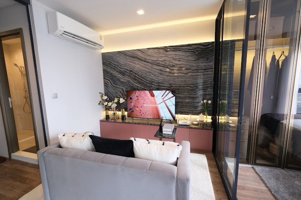 ให้เช่าคอนโดลาดพร้าว เซ็นทรัลลาดพร้าว : #R9792 🎉 290369 ให้เช่าคอนโด Life Ladprao Valley (รหัสเดิม R4301)