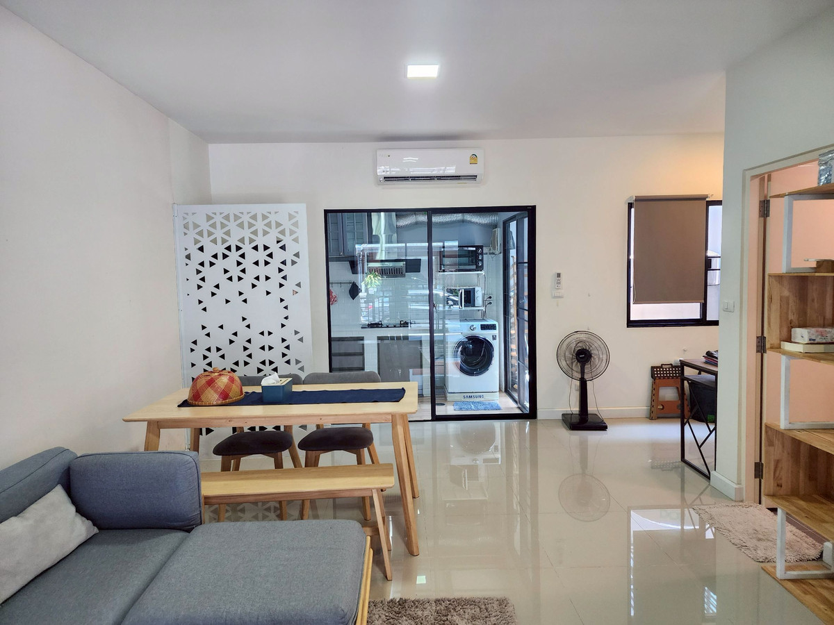 For RentTownhomeBang kae, Phetkasem : Townhome for rent, ready to move in, Siri Place Kanlapaphruek-Sathorn, Soi Kamnan Man, extra wide frontage.