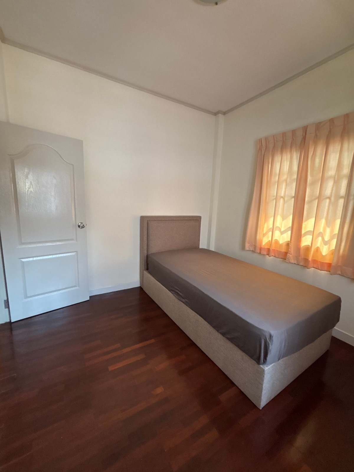 ให้เช่าบ้านมีนบุรี-ร่มเกล้า : บ้านเดี่ยวให้เช่าพร้อมเข้าอยู่ Parkway Chalet รามคำแหง 190