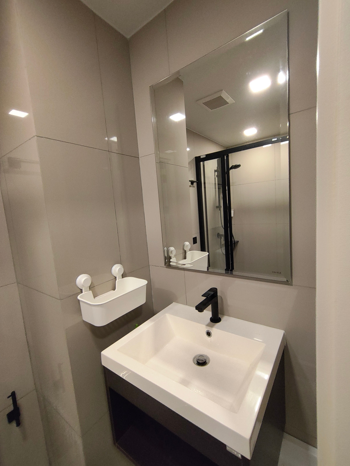 ให้เช่าคอนโดสุขุมวิท อโศก ทองหล่อ : เช่าคอนโด Quintara Mhy Zen Phromphong — Studio 21.60 ตร.ม. ใกล้ BTS พร้อมพงษ์ ค่าเช่าเพียง 13,000 บาท/เดือน