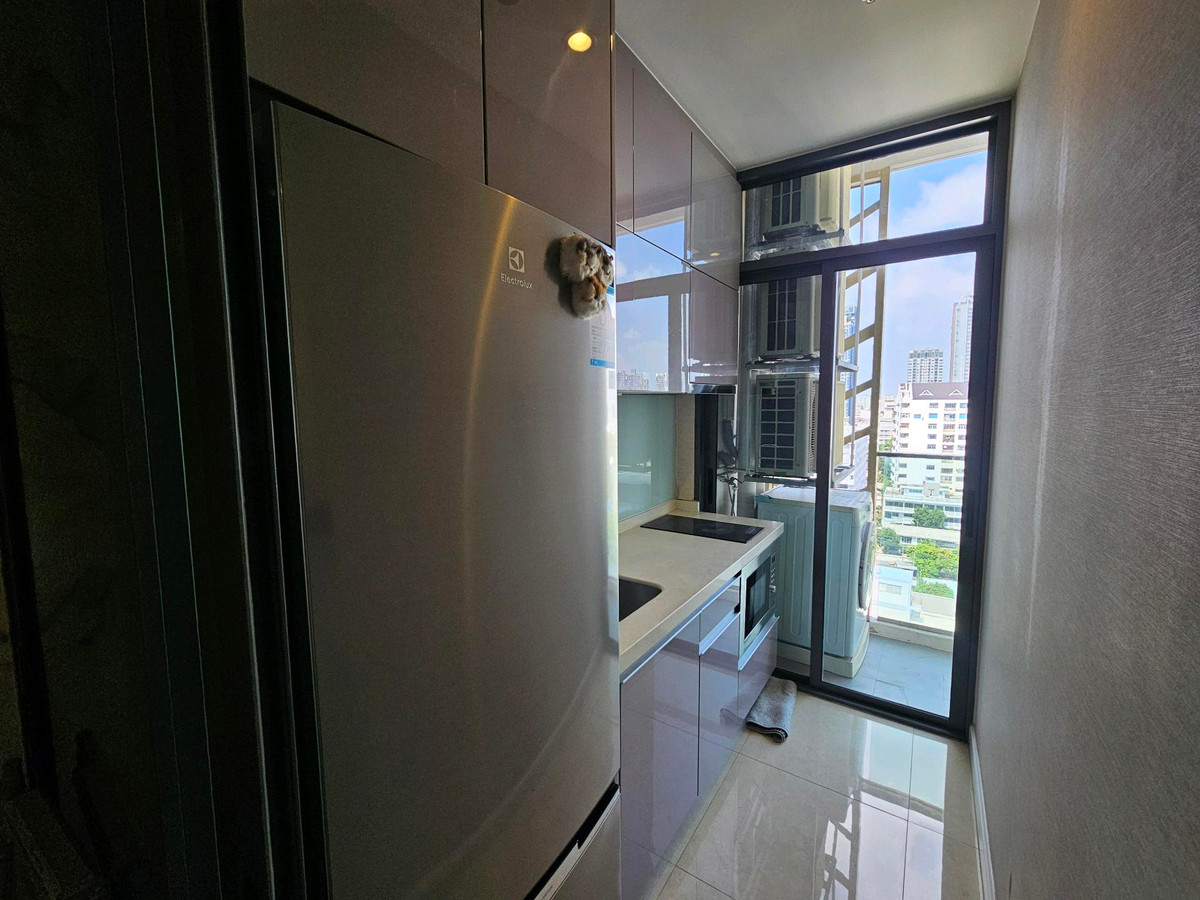 For RentCondoOnnut, Udomsuk : Cheap rental, 2 bedrooms, 1 bathroom, Mayfair Place, Sukhumvit 50.
Mayfair Place Sukhumvit 50