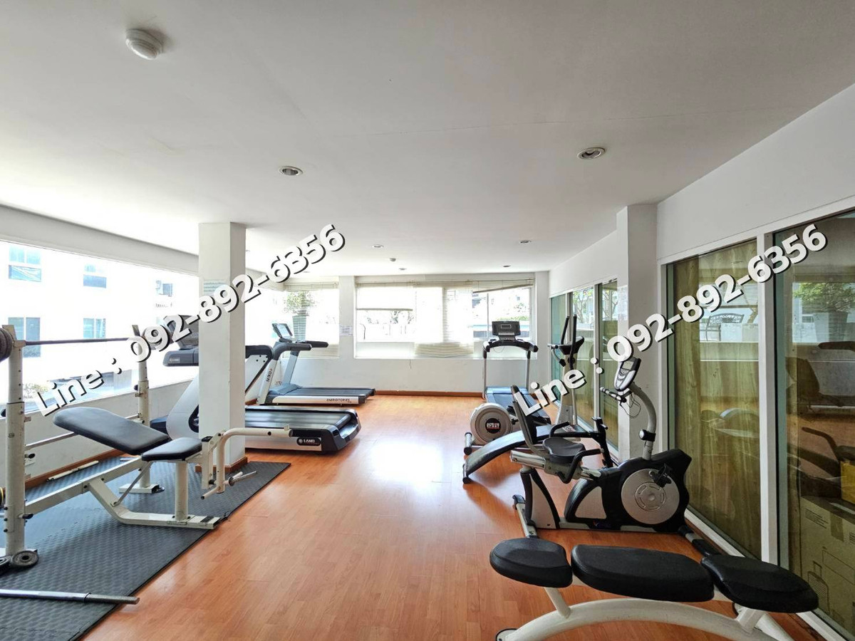 ขายคอนโดบางนา แบริ่ง ลาซาล : ขายถูก: คอนโดห้องมุม Combine 74 ตรม. รีเจ้นท์ โฮม 7/1 บางนา-สรรพาวุธ Regent Home 7/1 Bangna-Sanphawut 